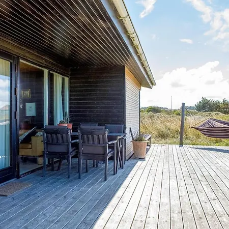 Hébergement de vacances Beautiful In Hjorring With House A Panoramic View *